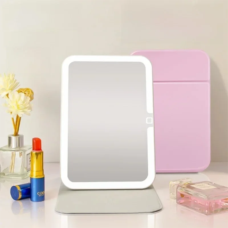 Radiant Glow Portable Makeup Mirror™